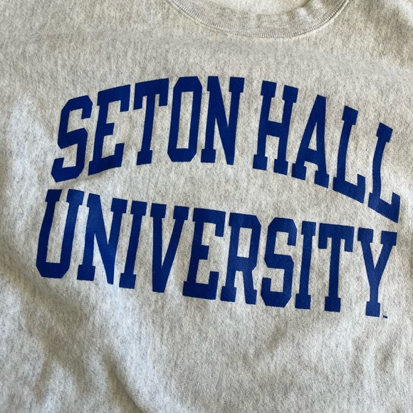 Seton Hall University Reverse Weave Crewneck Sweatshirt Light Gray Size Medium - Picture 3 of 7